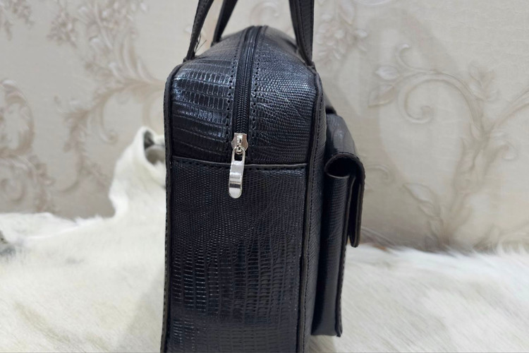 کیف دستی زنانه دوخته شده با چرم گاوی و دستدوز
