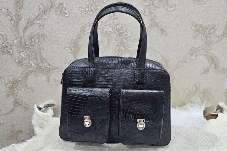 کیف دستی زنانه دوخته شده با چرم گاوی و دستدوز