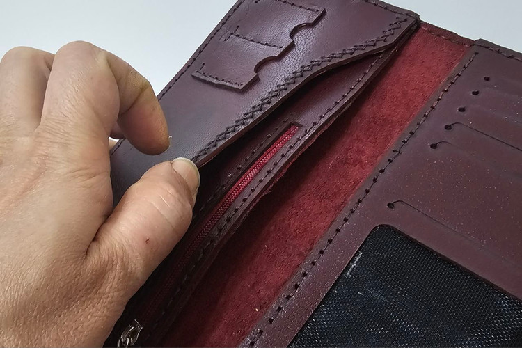 کیف پول چرم گاوی و دستدوز
