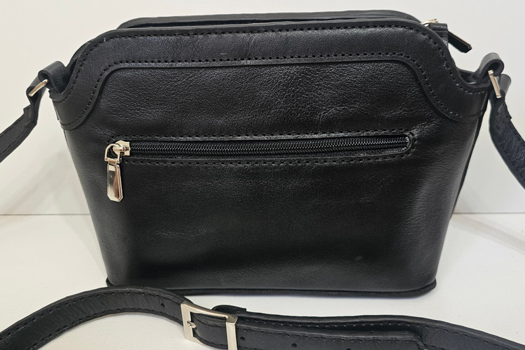 کیف دوشی چرم گاوی و دستدوز